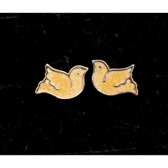Vintage Easter Little Bird Earrings By Avon - A2 - Picture 1 of 3